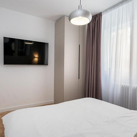Majestic Downtown Apartment Bucarest Exterior foto